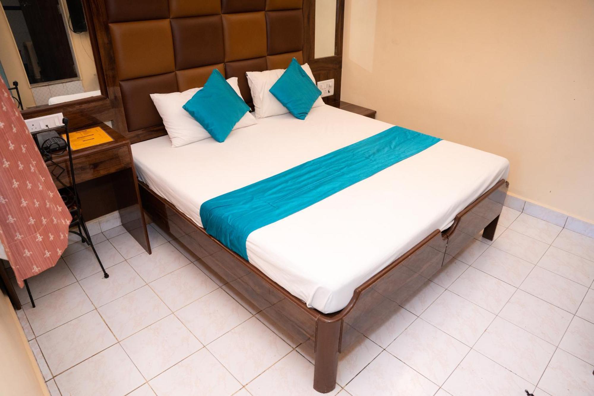 Saigal Guest House Mumbai Exteriör bild