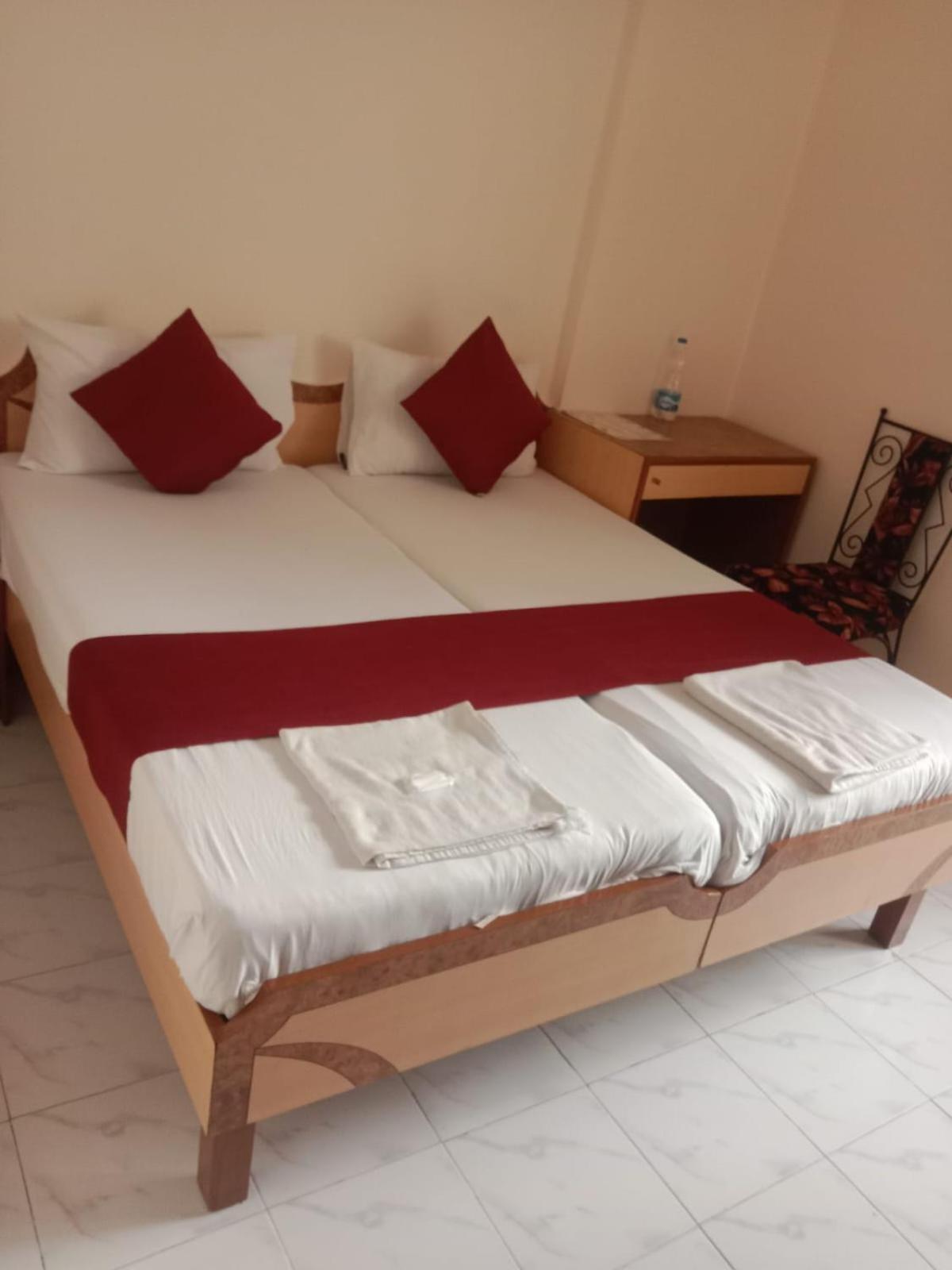 Saigal Guest House Mumbai Exteriör bild